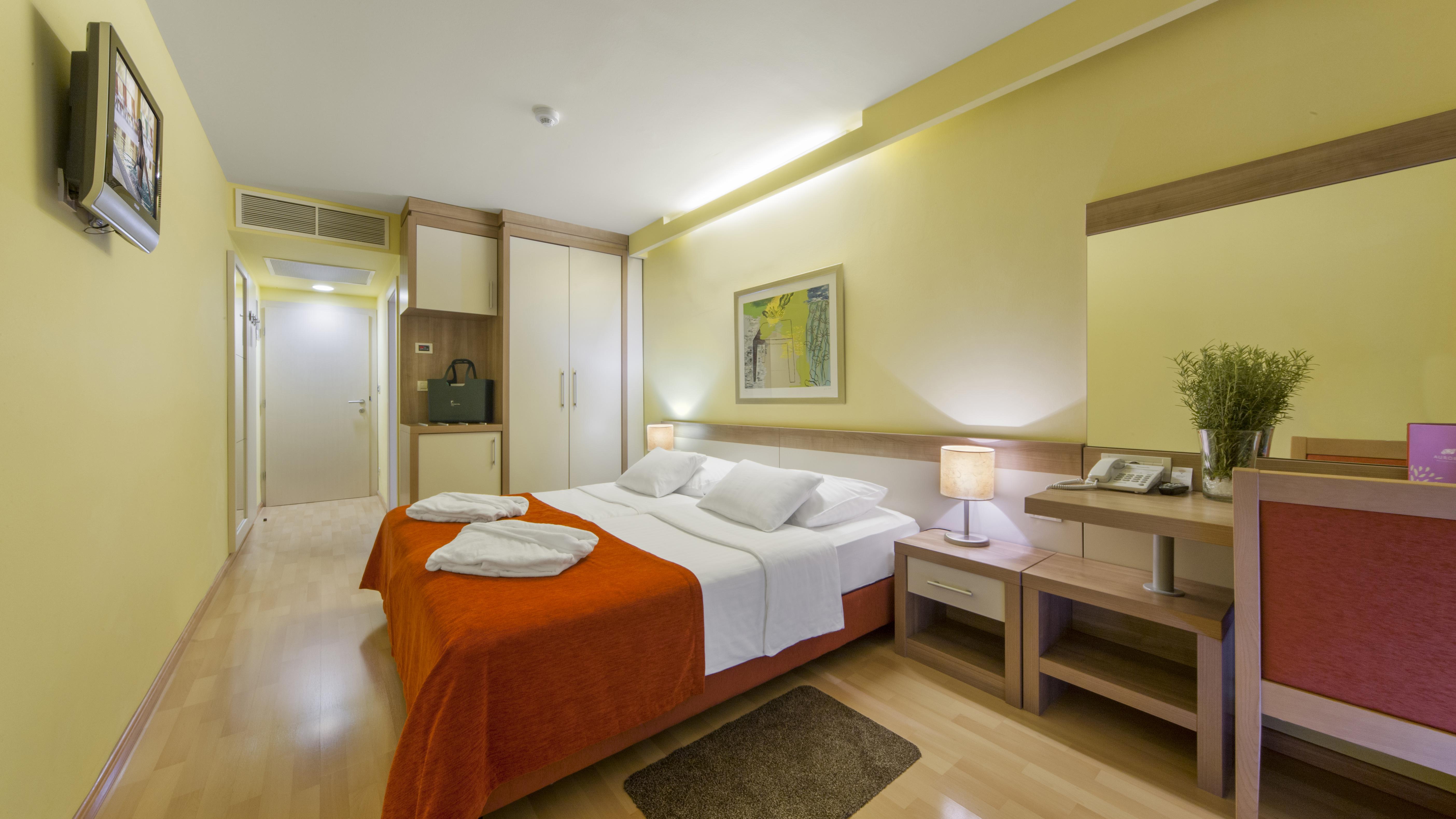 Hotel Aurora Мали-Лошинь Экстерьер фото